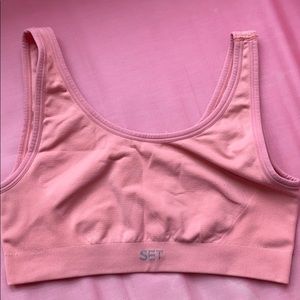 pink sport bra
